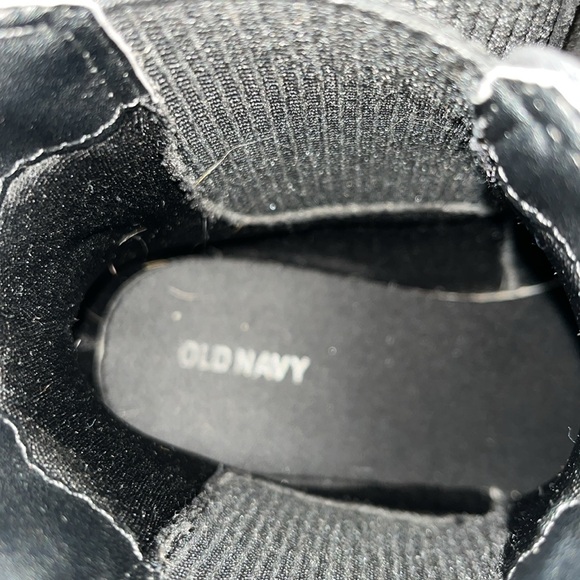 Old navy Chelsea boots - Picture 3 of 4